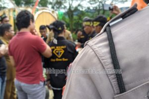 Aksi Demo di DLH, Massa Pertanyakan Izin Operasi Tambang Inomunga