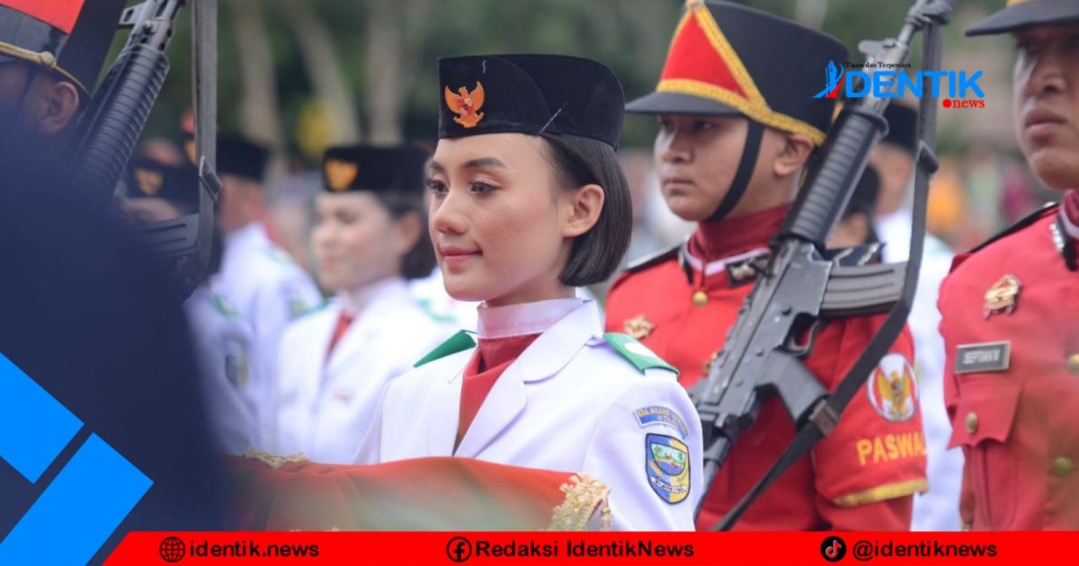 Alya Khairunnissa Alhasni, Petugas Pembawa Baki di Upacara Penurunan Bendera HUT RI ke-77 Tingkat Kabupaten Bolmut