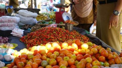 Harga Cabai di Pasaran Kabupaten Bolmut Melonjak Naik