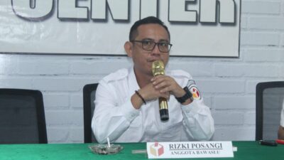 Anggota Bawaslu Bolmut, Rizki Posangi mengingatkan terkait Pengrusakan atau Merusak APK merupakan tindakan pidana Pemilu