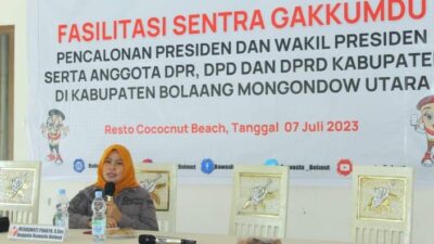 Misrawati Pakaya saat menjabat Komisioner Bawaslu Bolmut. Kini dilantik sebagai PTPS